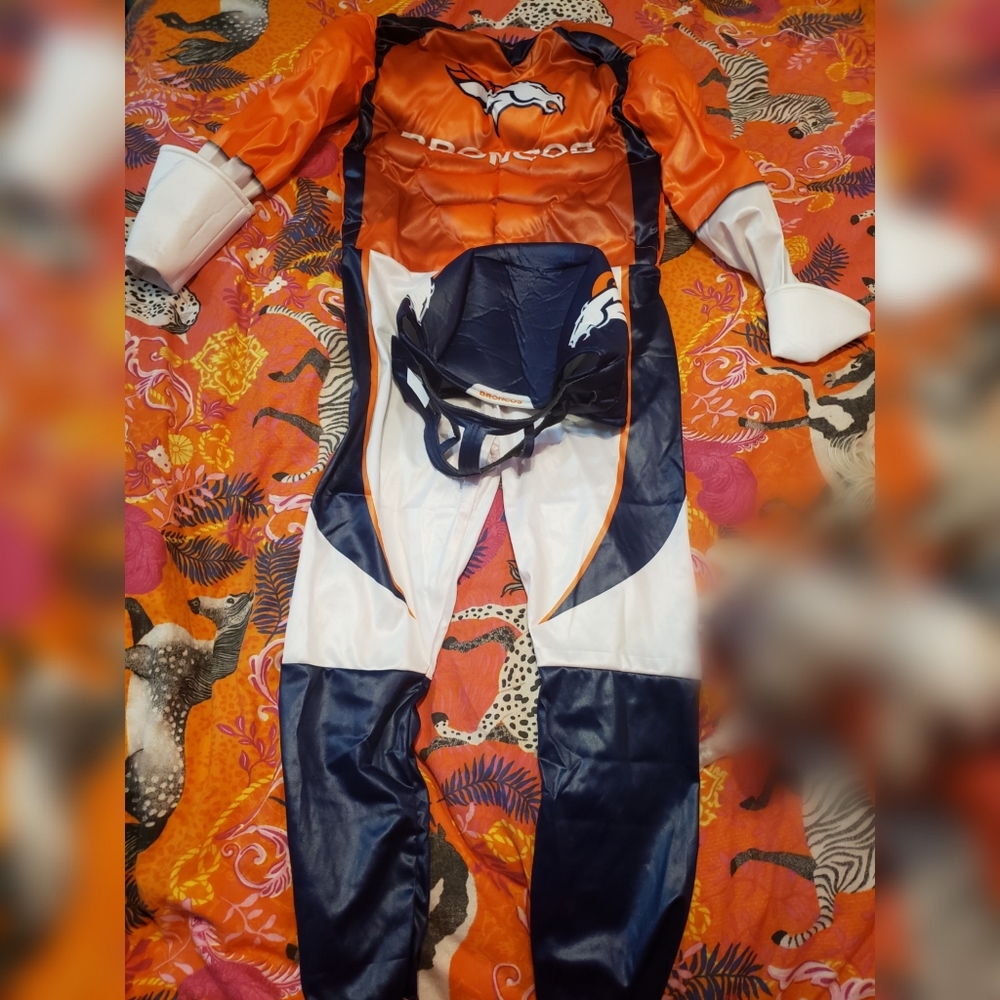 New NFL kid's Broncos size small costume